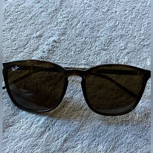 Ray Ban 
Polished Light Havana